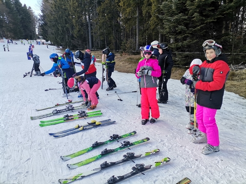 Šola v naravi 5. razred CŠOD Planinka – Prvi koraki na snegu